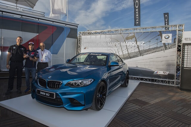 Acto de entrega del BMW M2 Coupé Long Beach Blue Metallic a Marc Márquez