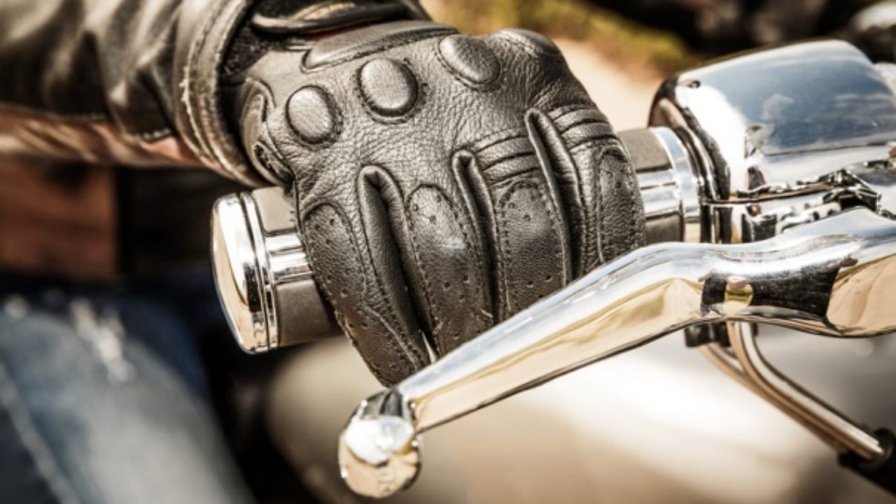 Cómo elegir unos guantes de invierno para moto?