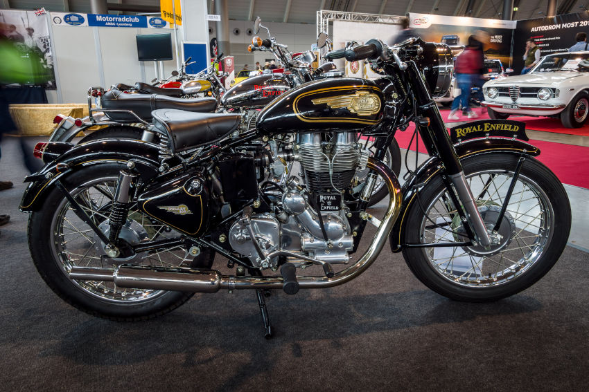 Royald Enfield en la exposición de motos "RETRO CLASSICS"